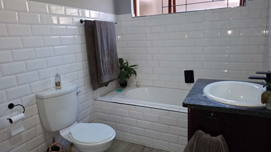 2 Bedroom Property for Sale in Meyersdal Gauteng