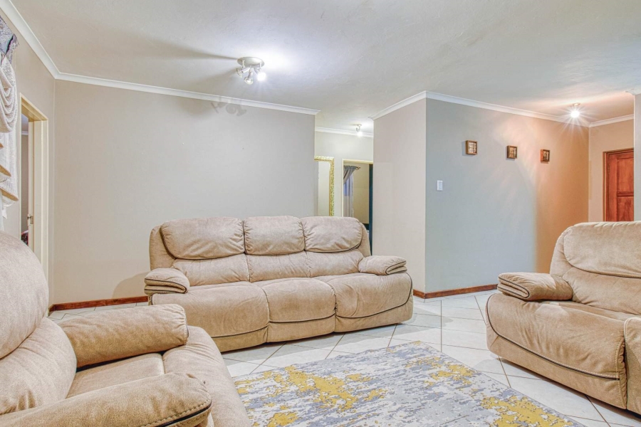 2 Bedroom Property for Sale in Meyersdal Gauteng