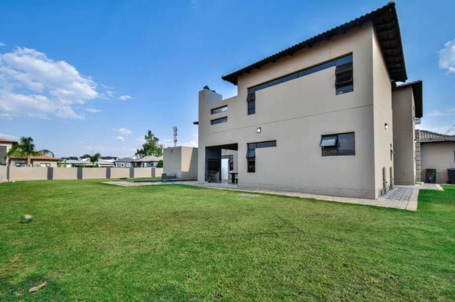 6 Bedroom Property for Sale in Savannah Country Estate Gauteng