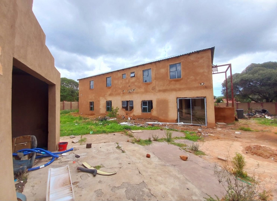 15 Bedroom Property for Sale in West Park Gauteng