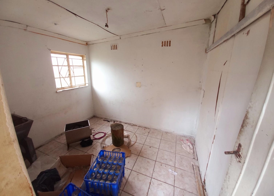 15 Bedroom Property for Sale in West Park Gauteng