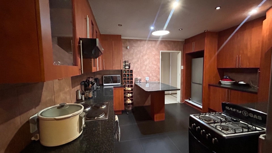 3 Bedroom Property for Sale in Symhurst Gauteng