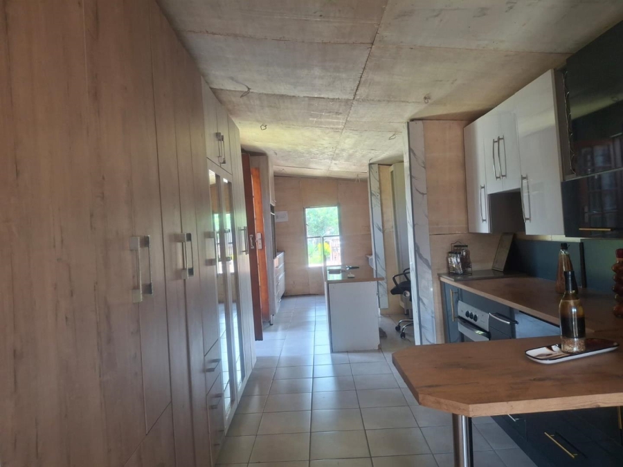 4 Bedroom Property for Sale in Discovery Gauteng