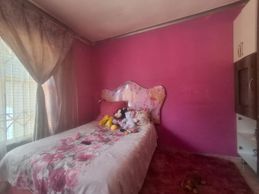 4 Bedroom Property for Sale in Discovery Gauteng