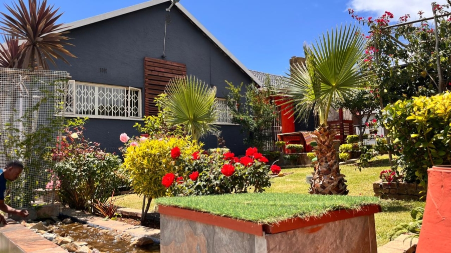 4 Bedroom Property for Sale in Roodepoort Gauteng