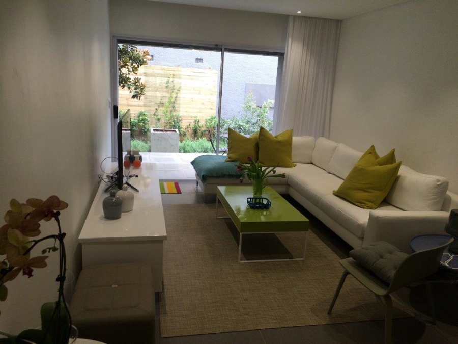 2 Bedroom Property for Sale in Inanda Gauteng