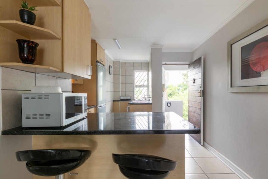 To Let 2 Bedroom Property for Rent in Sandown Gauteng