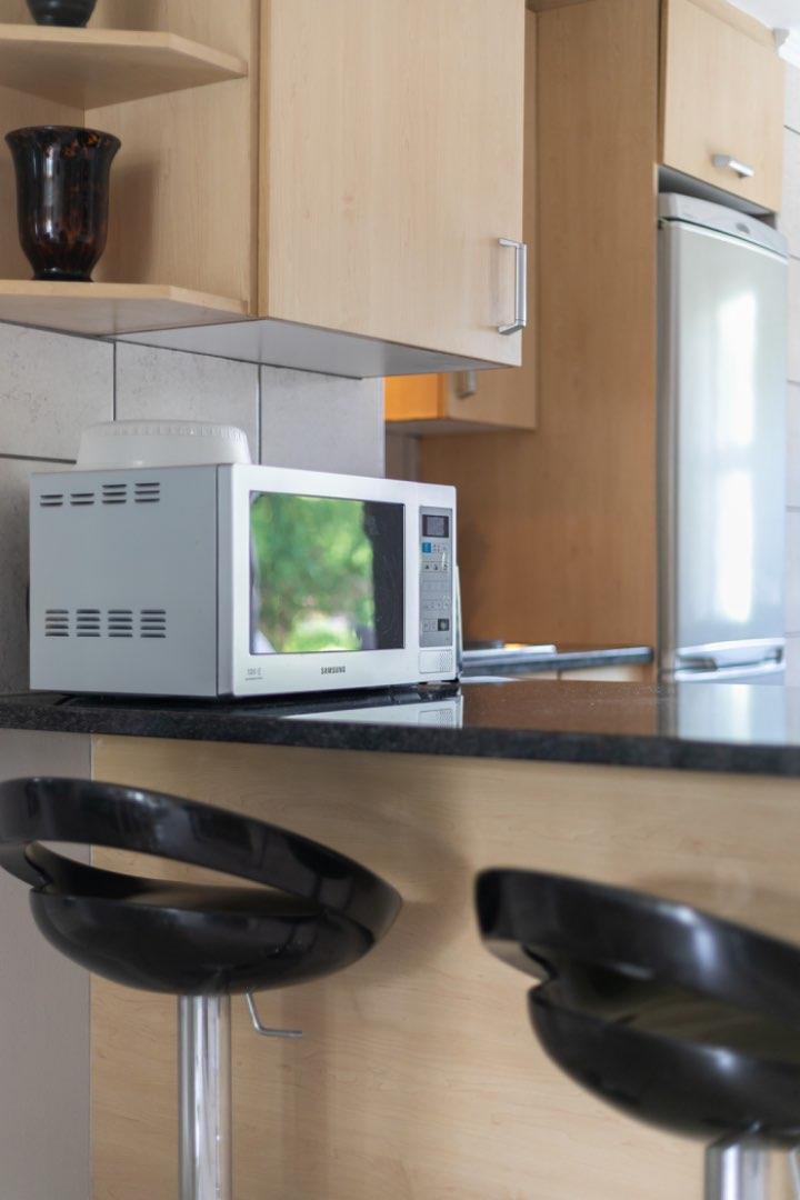 To Let 2 Bedroom Property for Rent in Sandown Gauteng