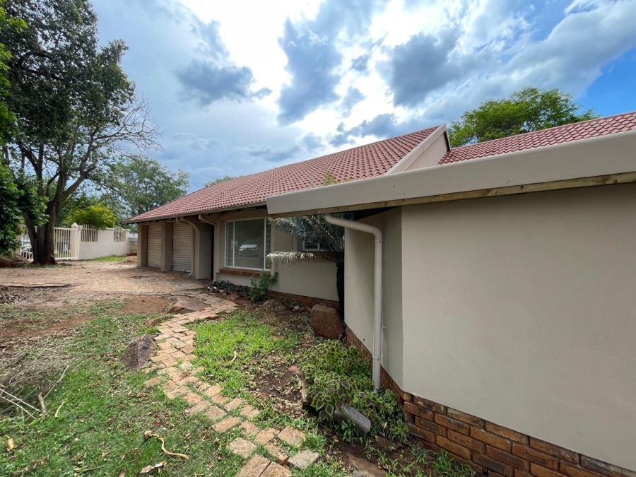3 Bedroom Property for Sale in Doornpoort Gauteng