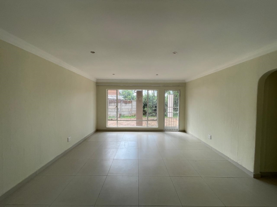 3 Bedroom Property for Sale in Doornpoort Gauteng