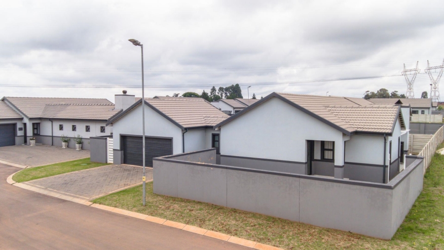 To Let 3 Bedroom Property for Rent in Rynfield Gauteng