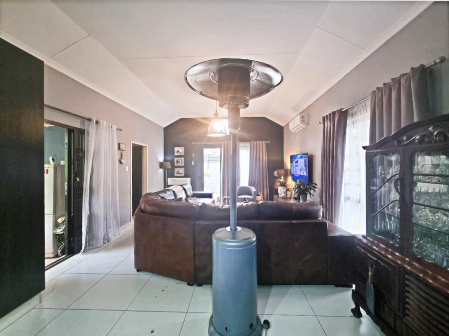 3 Bedroom Property for Sale in Olympus AH Gauteng