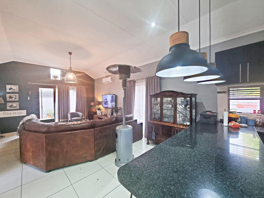 3 Bedroom Property for Sale in Olympus AH Gauteng