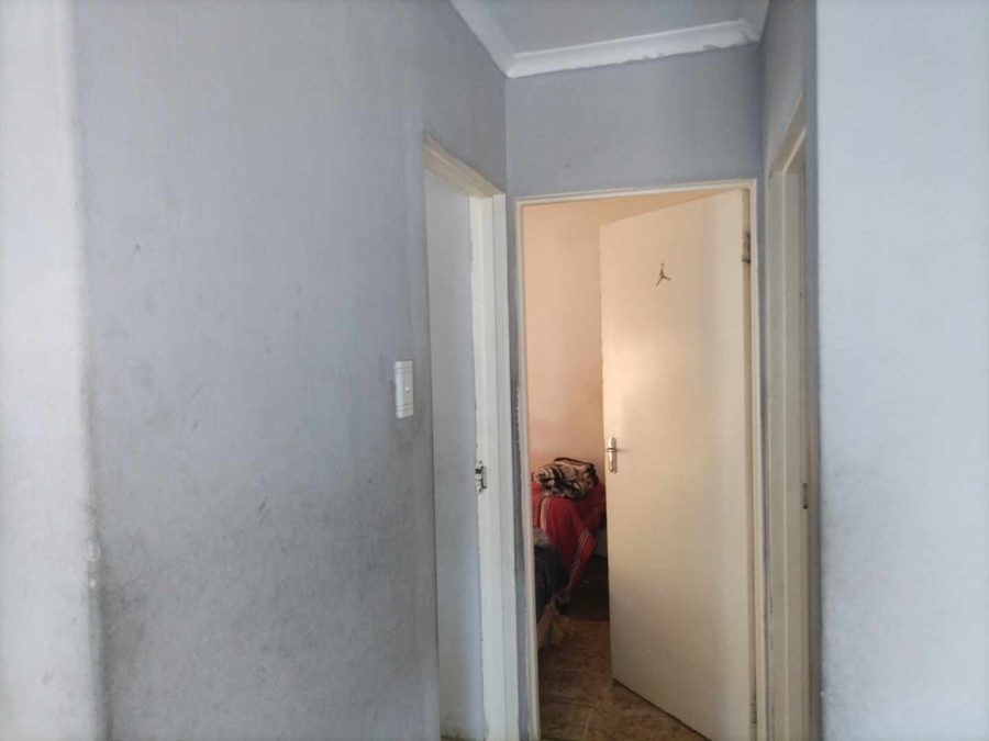 2 Bedroom Property for Sale in Fleurhof Gauteng
