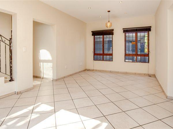 To Let 4 Bedroom Property for Rent in Fourways Gauteng