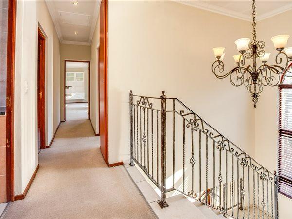 To Let 4 Bedroom Property for Rent in Fourways Gauteng