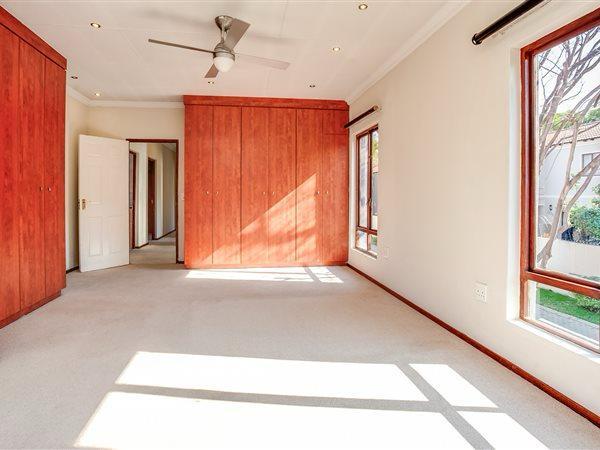 To Let 4 Bedroom Property for Rent in Fourways Gauteng