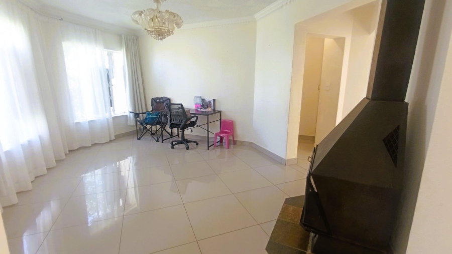 3 Bedroom Property for Sale in Noordwyk Gauteng