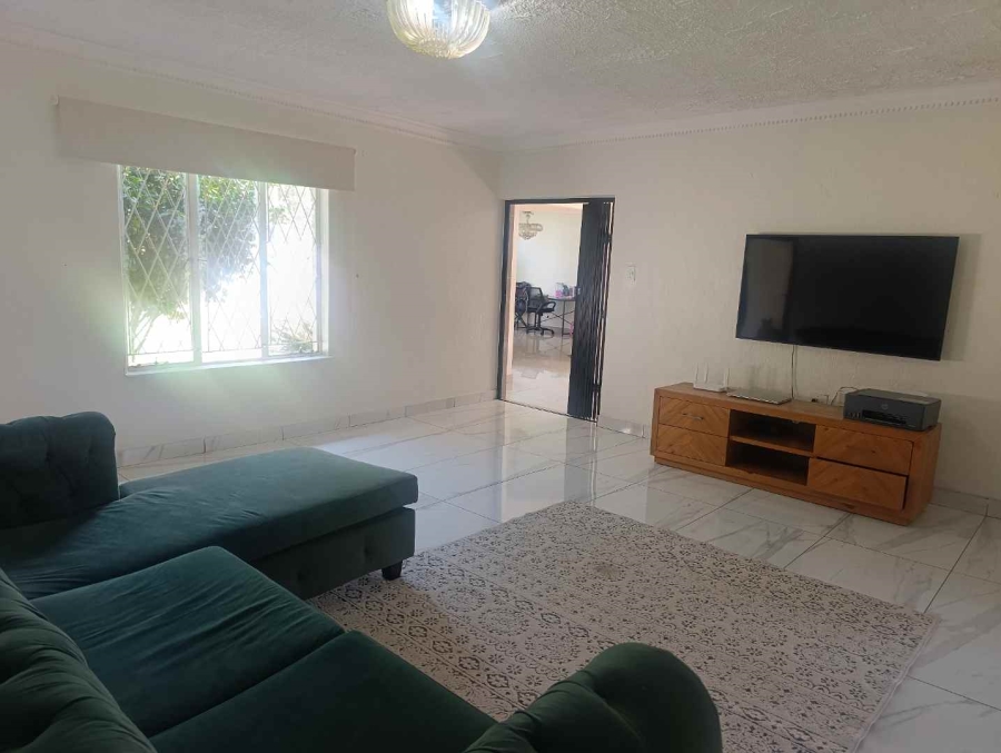 3 Bedroom Property for Sale in Noordwyk Gauteng