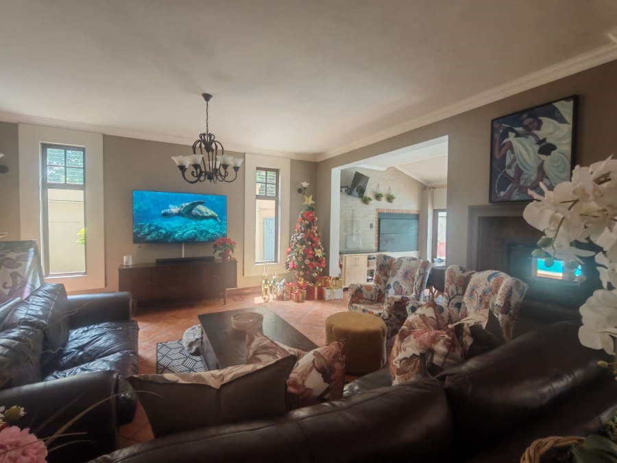 4 Bedroom Property for Sale in Zwartkop Golf Estate Gauteng