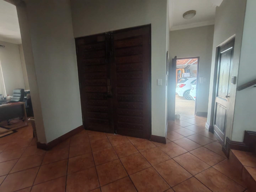 4 Bedroom Property for Sale in Zwartkop Golf Estate Gauteng