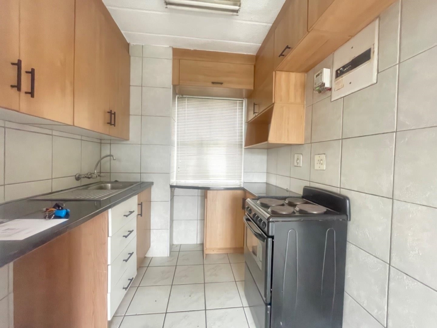 To Let 2 Bedroom Property for Rent in Norkem Park Gauteng