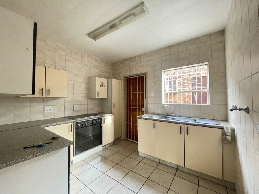 3 Bedroom Property for Sale in Edleen Gauteng