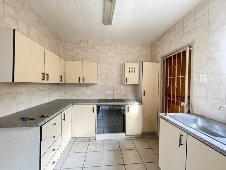 3 Bedroom Property for Sale in Edleen Gauteng