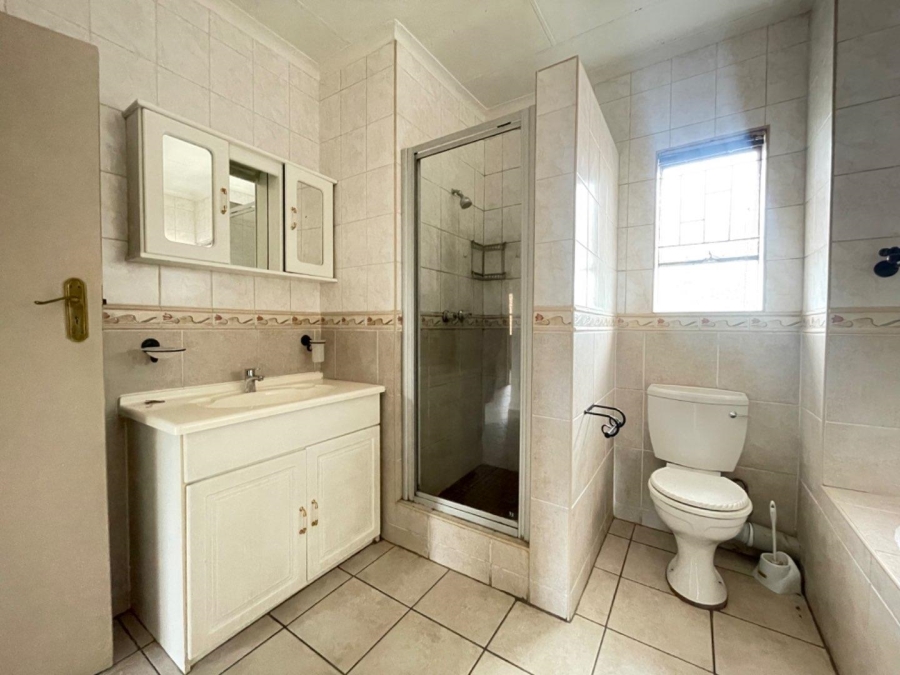 3 Bedroom Property for Sale in Edleen Gauteng