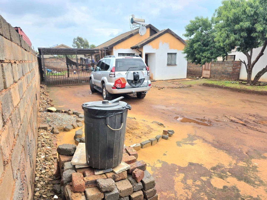 2 Bedroom Property for Sale in Vosloorus Gauteng