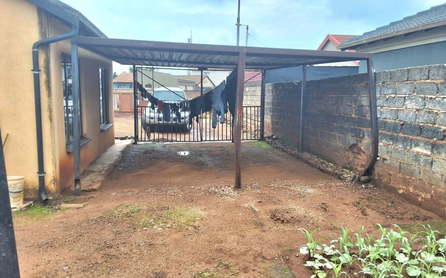 2 Bedroom Property for Sale in Vosloorus Gauteng