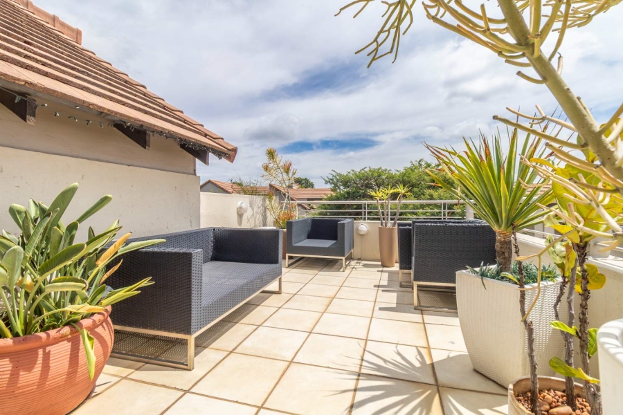 2 Bedroom Property for Sale in Fourways Gauteng