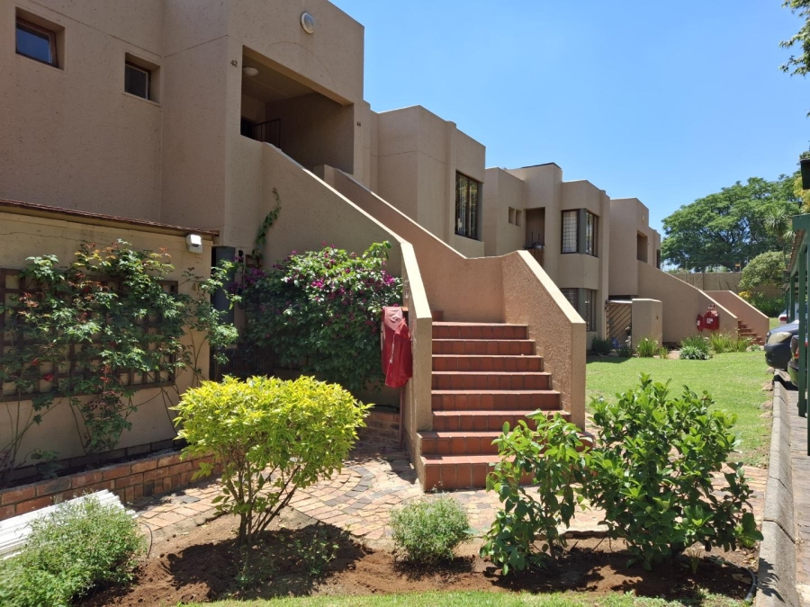 To Let 2 Bedroom Property for Rent in Morningside Gauteng