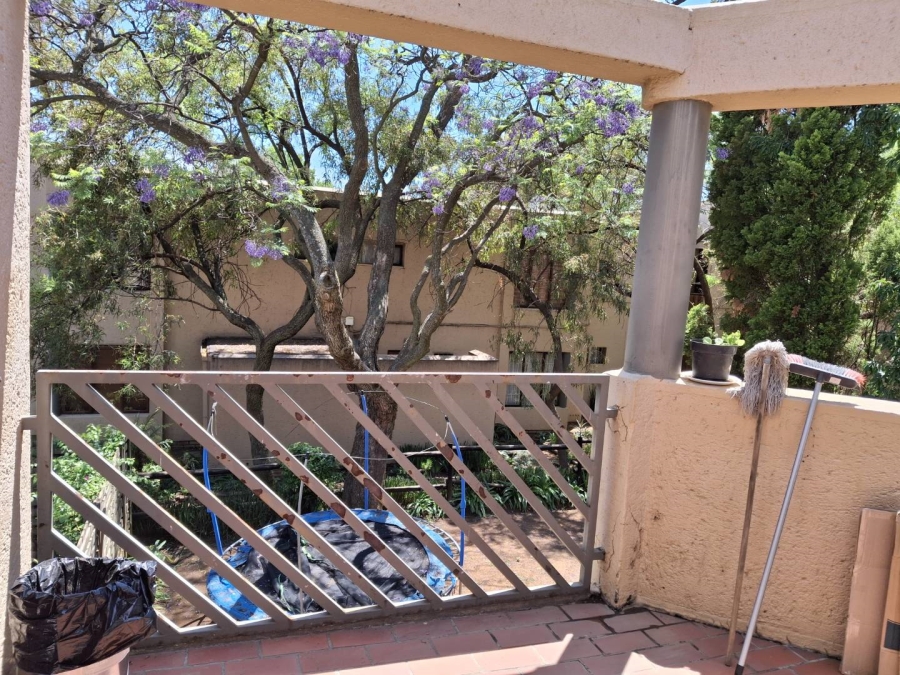 To Let 2 Bedroom Property for Rent in Morningside Gauteng