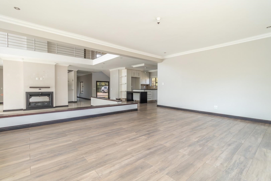 4 Bedroom Property for Sale in Knoppieslaagte Gauteng