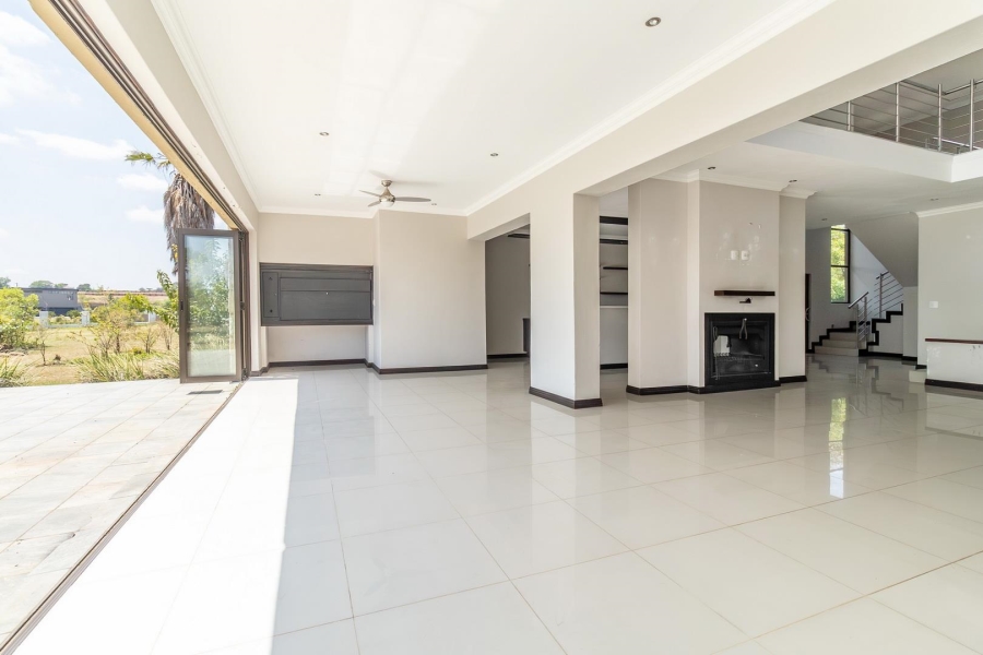 4 Bedroom Property for Sale in Knoppieslaagte Gauteng