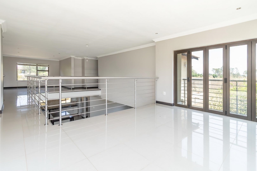 4 Bedroom Property for Sale in Knoppieslaagte Gauteng