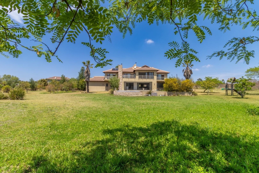 4 Bedroom Property for Sale in Knoppieslaagte Gauteng