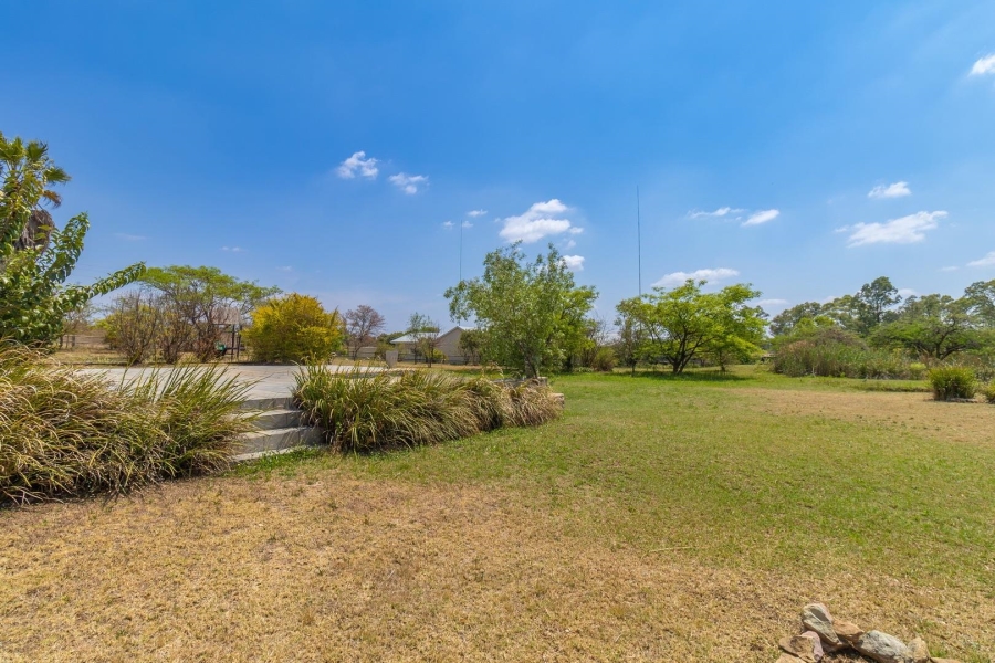 4 Bedroom Property for Sale in Knoppieslaagte Gauteng