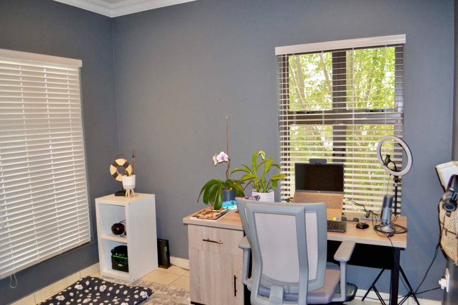 To Let 3 Bedroom Property for Rent in Hazeldean Gauteng