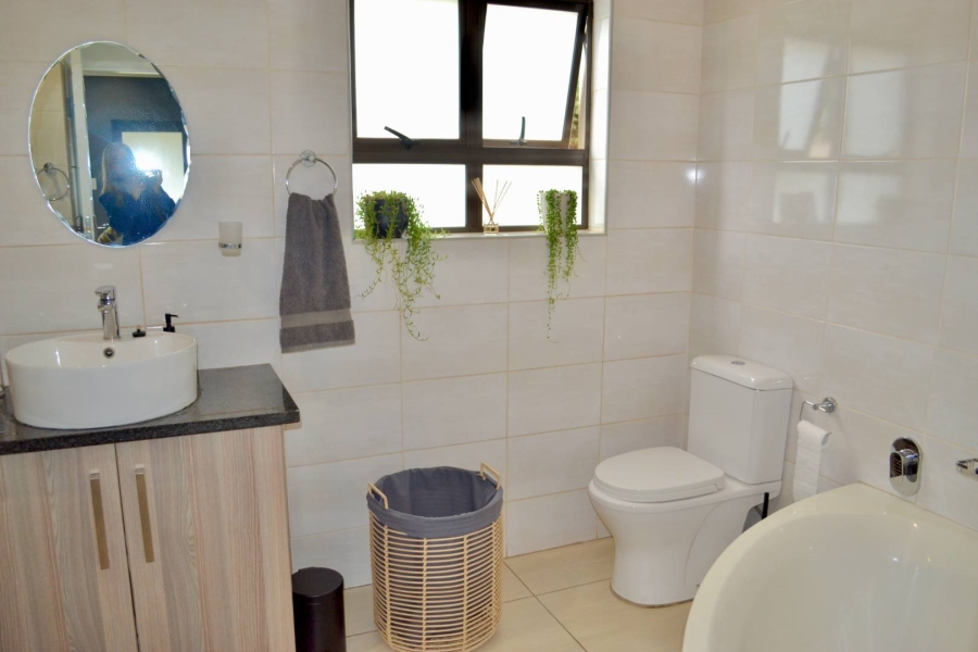 To Let 3 Bedroom Property for Rent in Hazeldean Gauteng