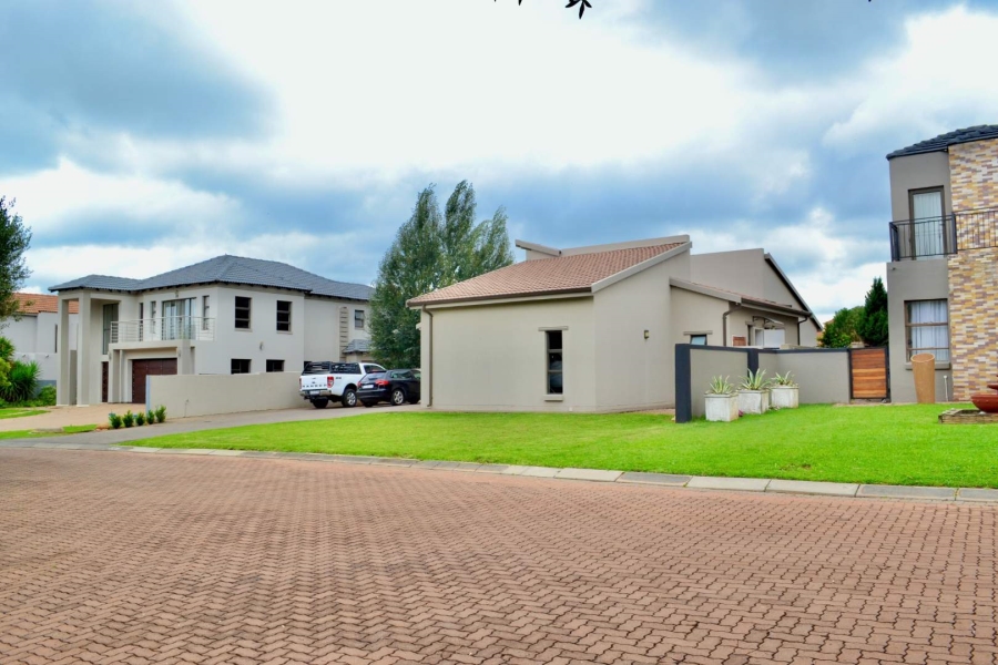 To Let 3 Bedroom Property for Rent in Hazeldean Gauteng