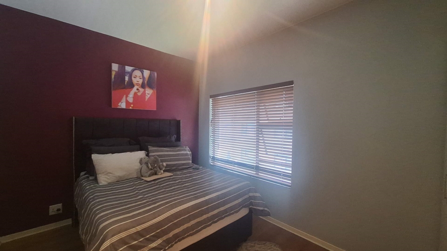 To Let 2 Bedroom Property for Rent in North Riding Gauteng