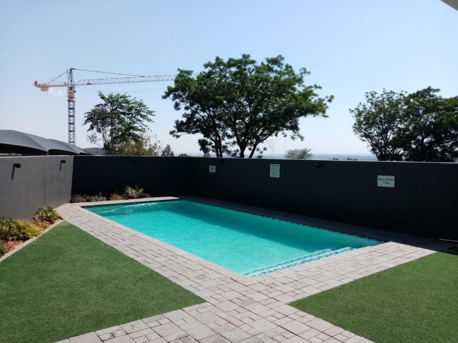 To Let 2 Bedroom Property for Rent in North Riding Gauteng