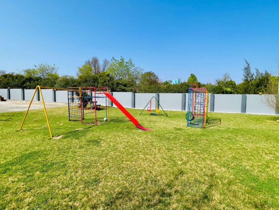 2 Bedroom Property for Sale in Mulbarton Gauteng