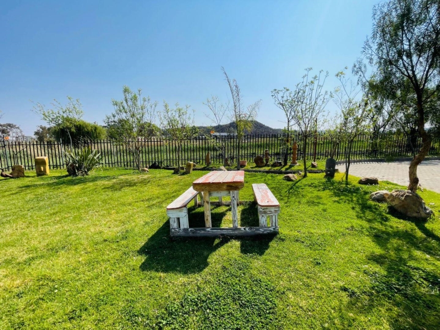 2 Bedroom Property for Sale in Mulbarton Gauteng