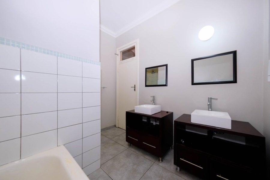 1 Bedroom Property for Sale in Killarney Gauteng