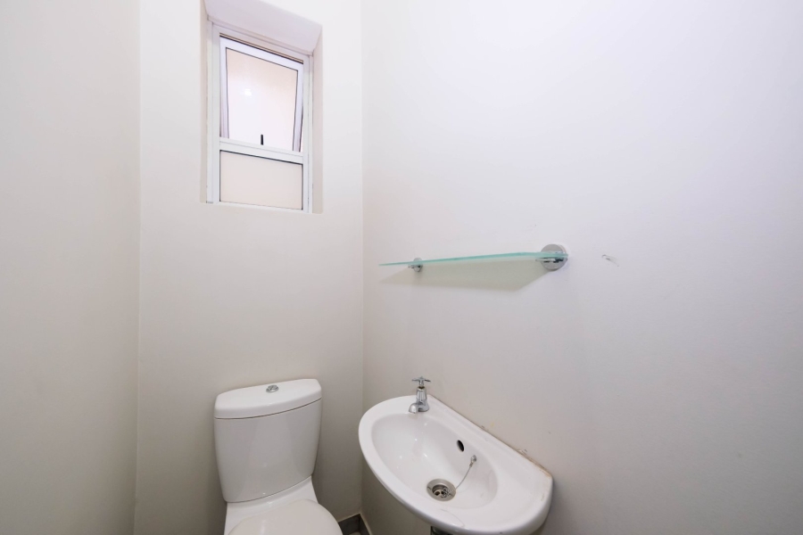 1 Bedroom Property for Sale in Killarney Gauteng