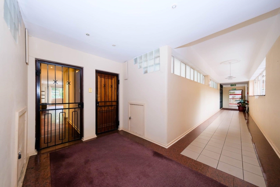 1 Bedroom Property for Sale in Killarney Gauteng