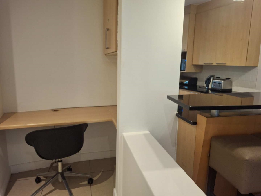 To Let 2 Bedroom Property for Rent in Benmore Gauteng